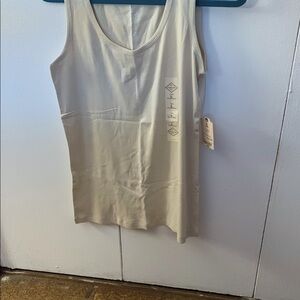 Women’s tank top